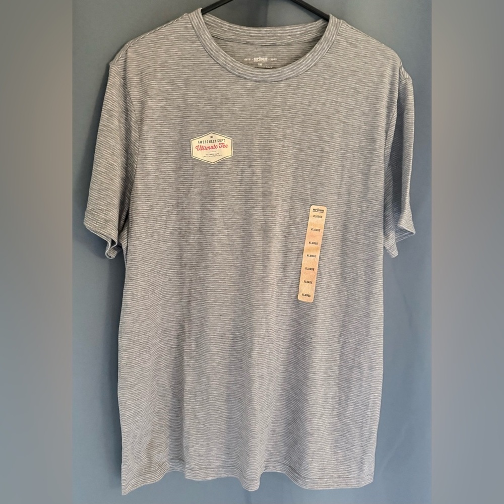 NWT- Urban Pipeline -Awesomely Soft Tee – Gray w/White Stripes – XL